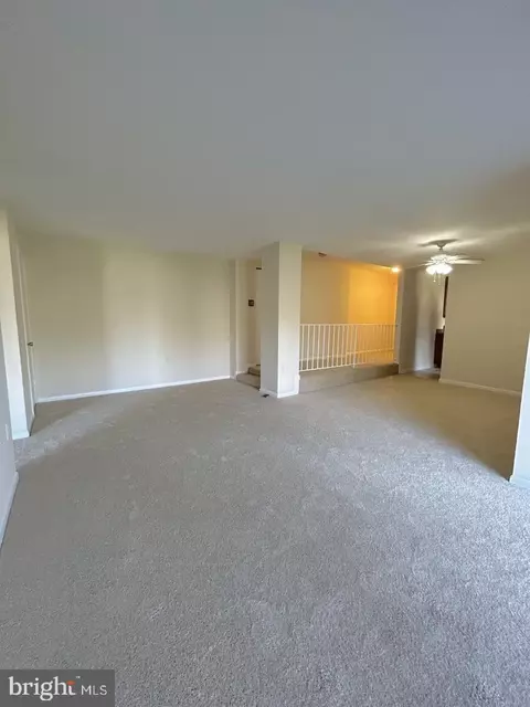 15716 Dorset Rd #101, Laurel, MD 20707 photo 2