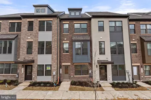6045 Soho Way, Hyattsville, MD 20782