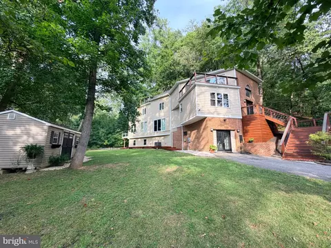 13911 Piscataway Dr, Fort Washington, MD 20744