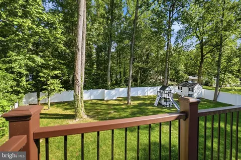 Exterior - 13231 Mockingbird Ln, Bowie, MD 20720 photo 4 of 9