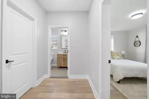 Entry Way - 13231 Mockingbird Ln, Bowie, MD 20720 photo 7 of 16