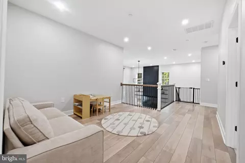 Entry Way - 13231 Mockingbird Ln, Bowie, MD 20720 photo 11 of 16