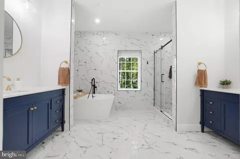 Entry Way - 13231 Mockingbird Ln, Bowie, MD 20720 photo 13 of 16