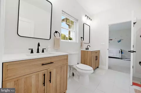 Bath - 13231 Mockingbird Ln, Bowie, MD 20720 photo 2 of 3