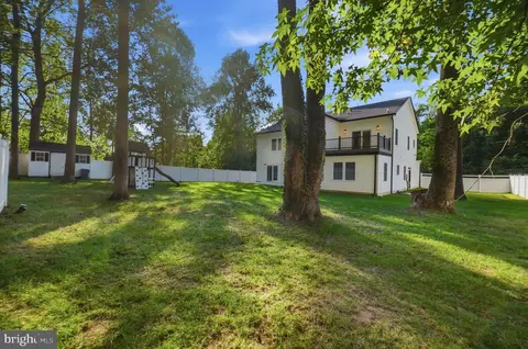 Exterior - 13231 Mockingbird Ln, Bowie, MD 20720 photo 6 of 9
