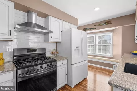 Kitchen - 1106 Beall Pl, Laurel, MD 20707 photo 1 of 3