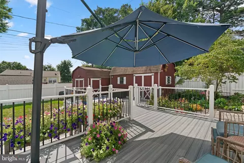 Exterior - 1106 Beall Pl, Laurel, MD 20707 photo 2 of 3