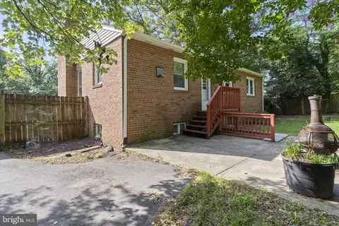 Exterior - 6004 Chris Mar Ave, Clinton, MD 20735 photo 3 of 6