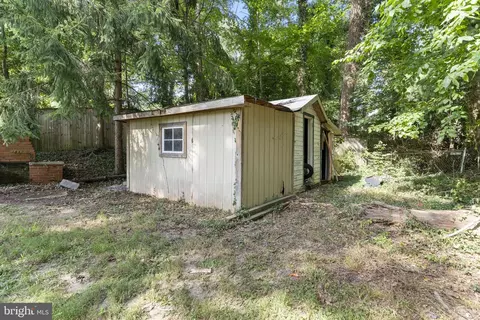 Exterior - 6004 Chris Mar Ave, Clinton, MD 20735 photo 2 of 6