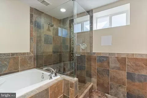 Bath - 6004 Chris Mar Ave, Clinton, MD 20735 photo 3 of 3