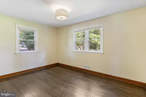 Bedroom - 6004 Chris Mar Ave, Clinton, MD 20735 photo 3 of 4
