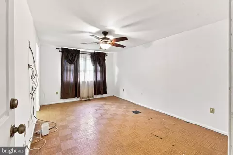 Living - 12003 Pheasant Run Dr, Laurel, MD 20708 photo 4 of 4