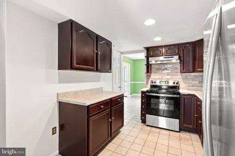 Kitchen - 12003 Pheasant Run Dr, Laurel, MD 20708 photo 4 of 4
