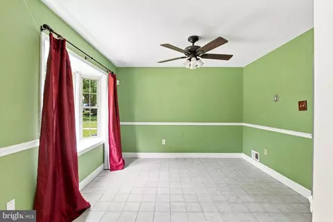 Living - 12003 Pheasant Run Dr, Laurel, MD 20708 photo 1 of 4