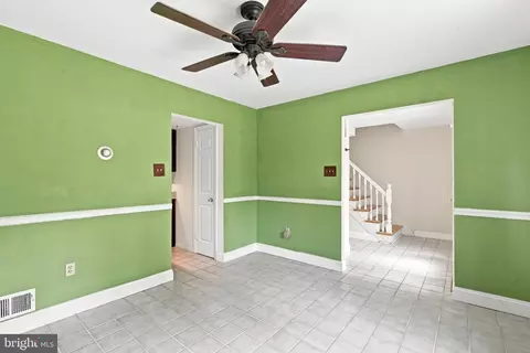 Entry Way - 12003 Pheasant Run Dr, Laurel, MD 20708 photo 2 of 4