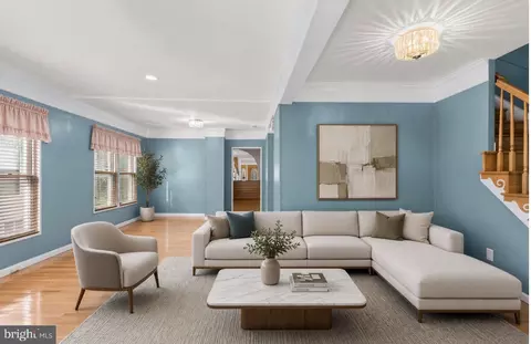 Living - 4022 36th St, Mount Rainier, MD 20712 photo 5 of 6