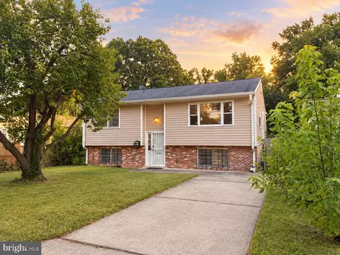4917 Fox St, College Park, MD 20740