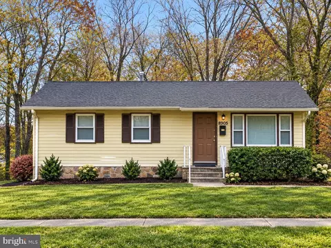 8905 Bold St, Marlboro, MD 20774