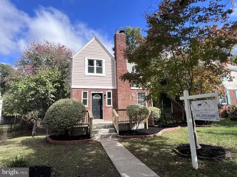 5702 Newton St, Hyattsville, MD 20784