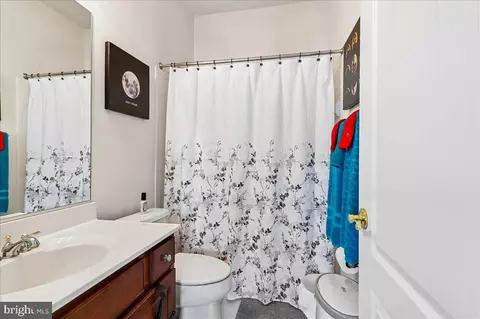 Bath - 14604 Derrick Ct, Bowie, MD 20721 photo 4 of 6