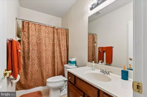 Bath - 14604 Derrick Ct, Bowie, MD 20721 photo 6 of 6