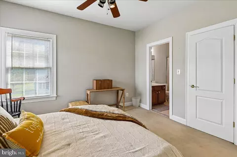 Bedroom - 14604 Derrick Ct, Bowie, MD 20721 photo 6 of 15