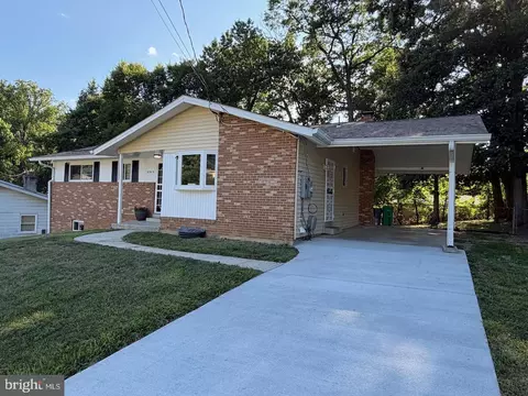 6505 Acorn Ct, Temple Hills, MD 20748