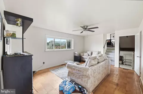 Living - 7518 Dover Ln, Lanham, MD 20706 photo 3 of 3