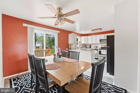 Dining - 7518 Dover Ln, Lanham, MD 20706 photo 3 of 3