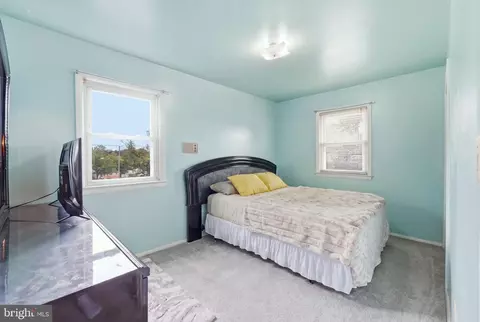 Bedroom - 7518 Dover Ln, Lanham, MD 20706 photo 6 of 8