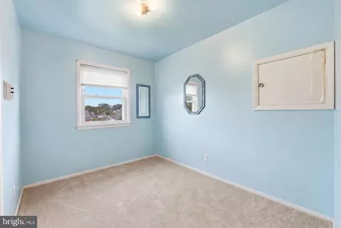 Bedroom - 7518 Dover Ln, Lanham, MD 20706 photo 4 of 8