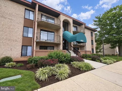 6932 Hanover Pkwy #203, Greenbelt, MD 20770