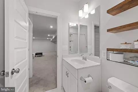 Bath - 6119 Savannah Dr, Brandywine, MD 20613 photo 2 of 2