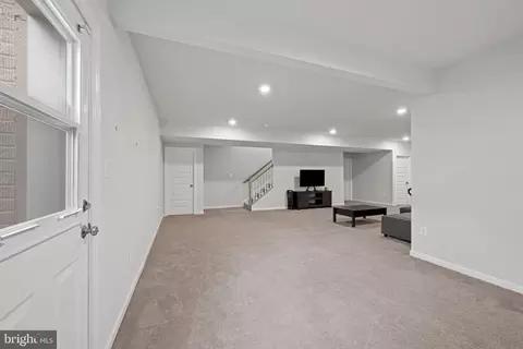 Entry Way - 6119 Savannah Dr, Brandywine, MD 20613 photo 10 of 10
