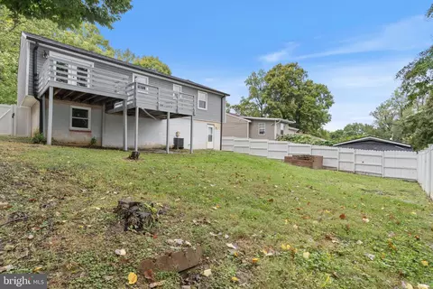 Exterior - 1433 10th St, Lanham, MD 20706 photo 4 of 7