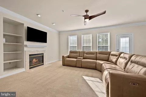 Living - 10006 Enford Ct, Lanham, MD 20706 photo 12 of 19