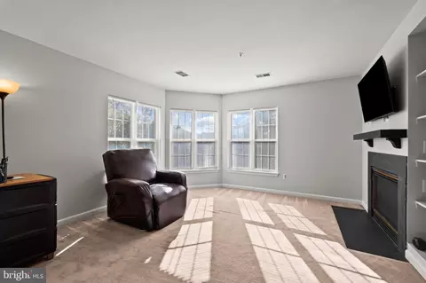 Living - 10006 Enford Ct, Lanham, MD 20706 photo 18 of 19