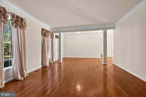 Living - 10006 Enford Ct, Lanham, MD 20706 photo 1 of 19