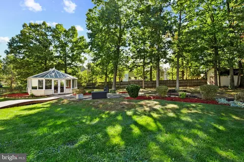Exterior - 10006 Enford Ct, Lanham, MD 20706 photo 10 of 16