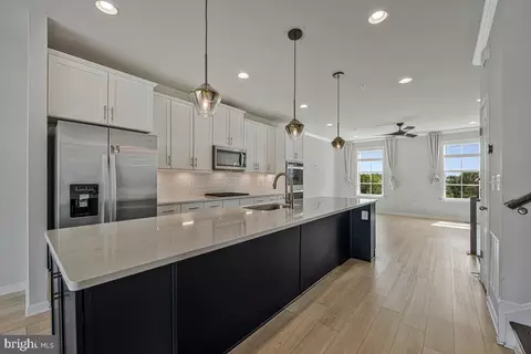 Kitchen - 1030 High Point Trl, Laurel, MD 20707 photo 1 of 3