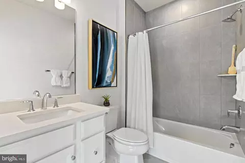 Bath - 10941 Wheat Berry Dr, Marlboro, MD 20774 photo 2 of 3