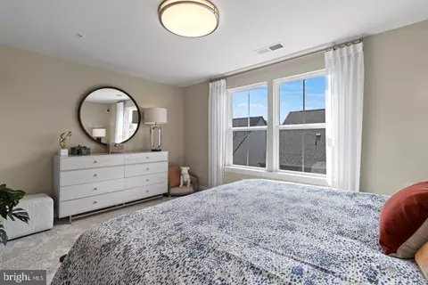 Bedroom - 10941 Wheat Berry Dr, Marlboro, MD 20774 photo 8 of 8