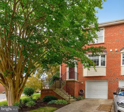 11418 Cosca Park Pl, Clinton, MD 20735