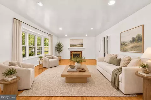 Living - 9203 Twin Hill Ln, Laurel, MD 20708 photo 1 of 5
