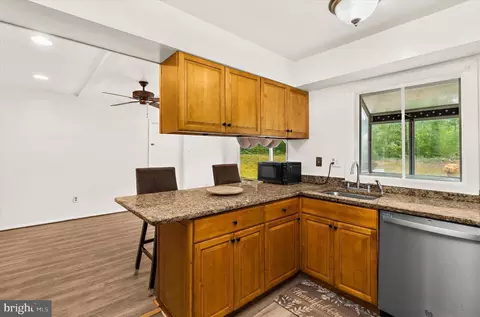 Kitchen - 9203 Twin Hill Ln, Laurel, MD 20708 photo 2 of 6