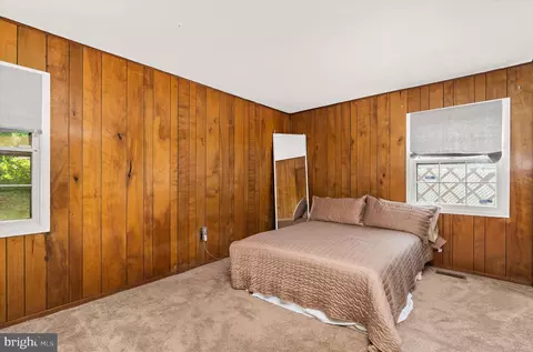 Bedroom - 9203 Twin Hill Ln, Laurel, MD 20708 photo 3 of 16
