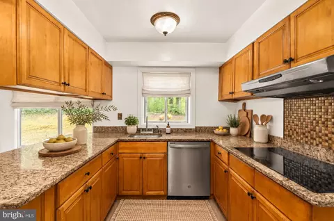 Kitchen - 9203 Twin Hill Ln, Laurel, MD 20708 photo 1 of 6