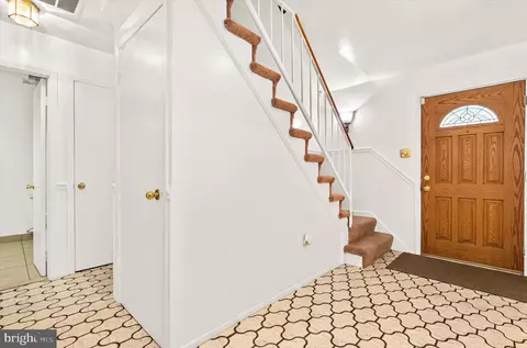 Entry Way - 9203 Twin Hill Ln, Laurel, MD 20708 photo 3 of 3
