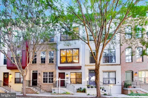 5724 45th Ave, Hyattsville, MD 20781