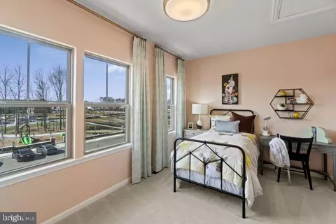 Bedroom - 10933 Wheat Berry Dr, Marlboro, MD 20774 photo 3 of 8